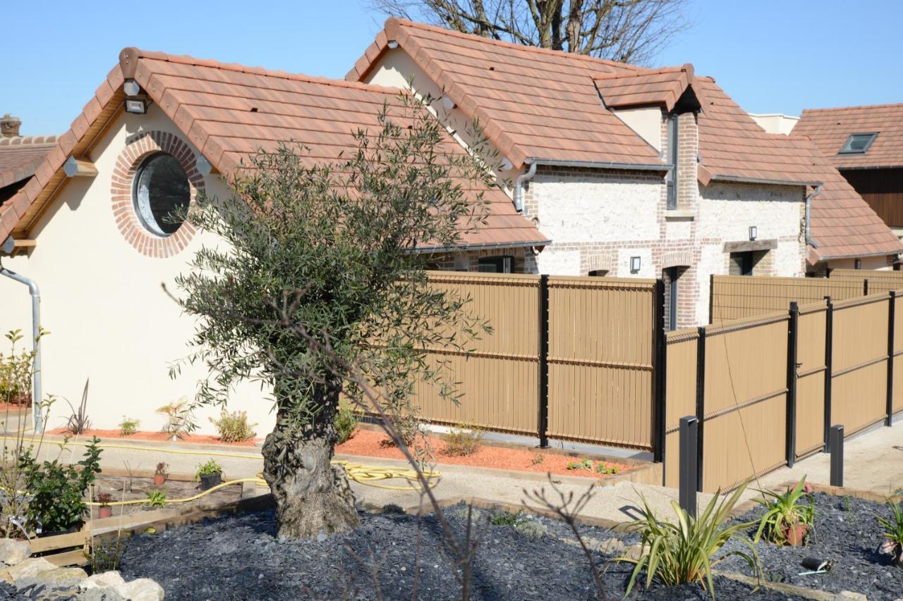 L'Hostellerie D'Acquigny Exteriér fotografie